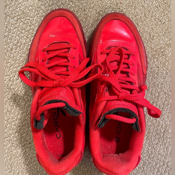 LIMITED EDITION Reebok Club C Cardi B INSTINCT RED Lifestyle Sneakers - Picture 5 of 12